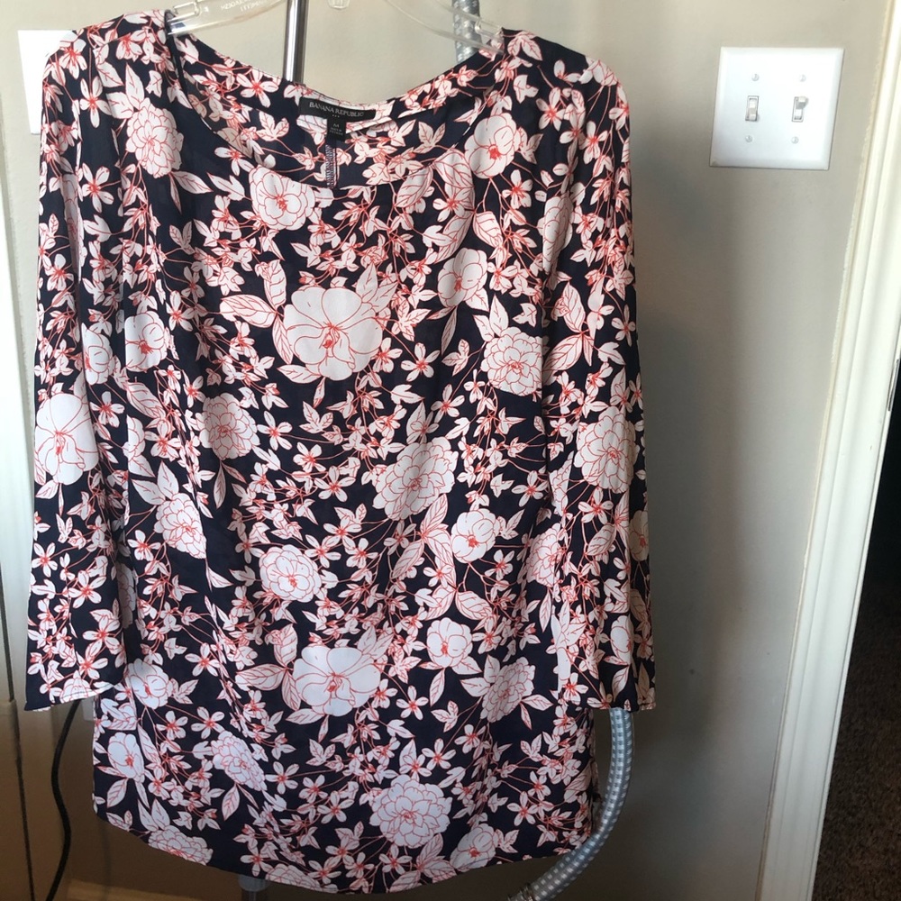 Gentle used Banana Republic blouse